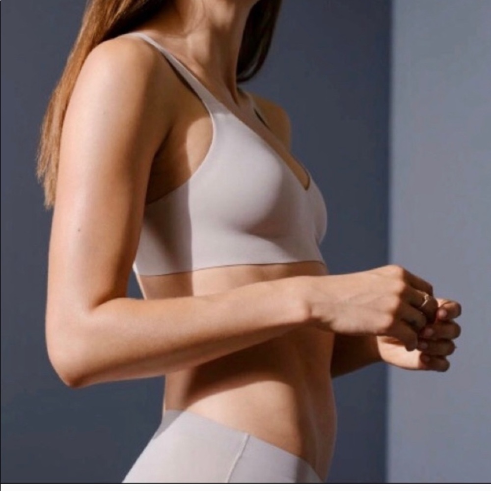 Lululemon Like Nothing Seamless Bra